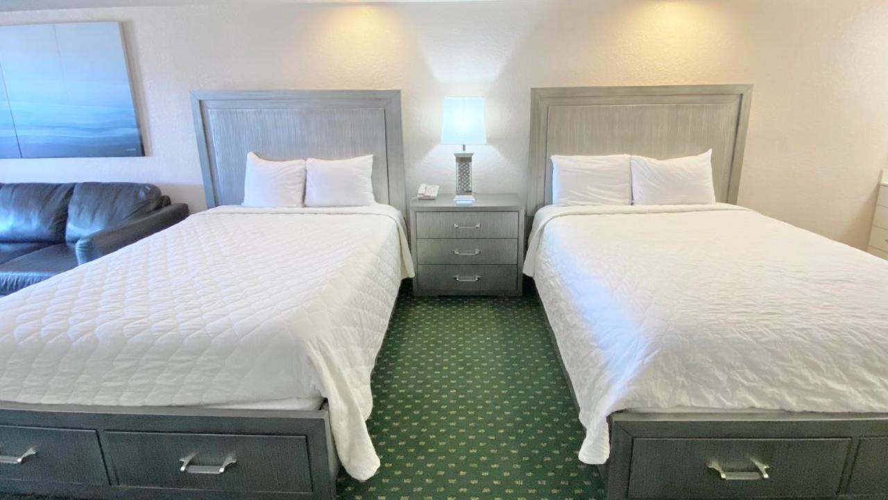 Royal Inn Hotel Royal Palm Beach Bagian luar foto